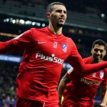 LaLiga: Atlético de Madrid marca dos veces en tiempo de descuento para alivio de Diego Simeone