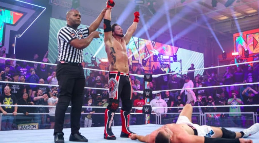 Las calificaciones de WWE NXT 2.0 (1/11/22) caen con AJ Styles vs. Grayson Waller cabeza de cartel de New Year's Evil