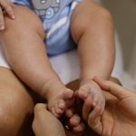 Los bebés tienen más probabilidades de ser hospitalizados por Omicron: esté atento a estos síntomas - National