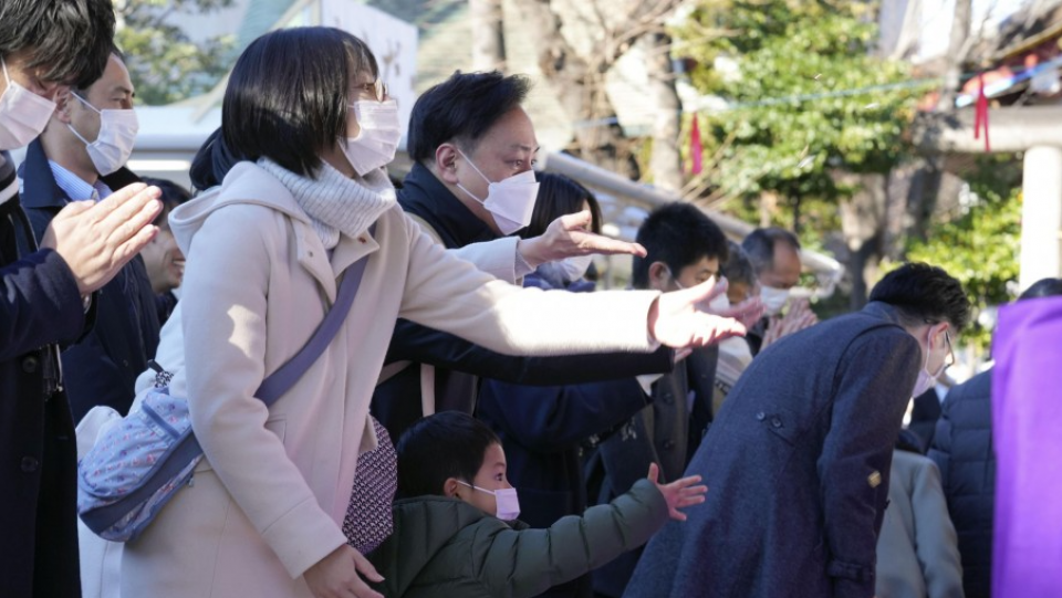 Los casos diarios de coronavirus en Japón superan los 1.000 por primera vez en 3 meses