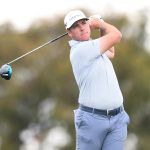 Luke List sobrevive a la espera, a los playoffs para obtener la primera victoria de su carrera en el PGA Tour en el Farmers Insurance Open