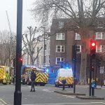 Los servicios de emergencia en la escena hoy en Chippenham Road en Maida Vale, al oeste de Londres