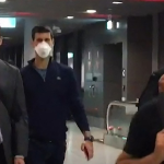 Novak Djokovic deportado de Australia, provocando furia y fanfarronería fronteriza