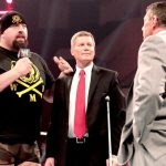 Paul Wight recuerda la reacción de Vince McMahon después de decir 'Voy a tapar el inodoro' durante la clase de promoción