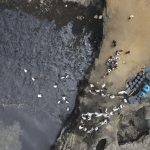 Perú declara 'emergencia ambiental' tras derrame de petróleo