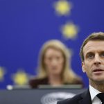 Políticos rivales acusan a Macron de usar la UE para atraer votos