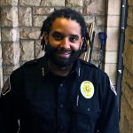 Primer alguacil negro de Wyoming despide a diputado por racismo: Demanda