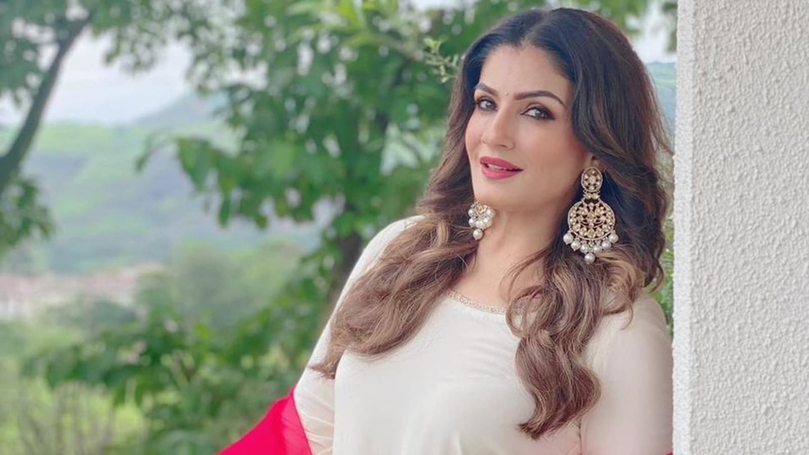 Raveena Tandon recuerda haber sido reemplazada en las películas porque la novia del héroe era 'insegura': 'La mejor parte fue que ella lo dejó y...'
