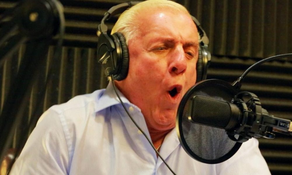 Ric Flair comparte sus pensamientos sobre si siente que hay demasiados títulos en la lucha libre.