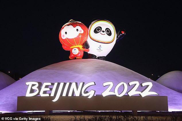 Los atletas que compiten en los Juegos Olímpicos de Invierno en Beijing el próximo mes han recibido una severa advertencia de que estarán bajo niveles de vigilancia 'orwellianos' por parte del estado chino.