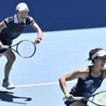 Tenis: pareja japonesa Aoyama, Shibahara en semifinales del Abierto de Australia