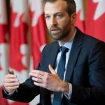 El diputado liberal le dice a Trudeau que "deje de dividir a los canadienses" con el enfoque COVID-19 - National