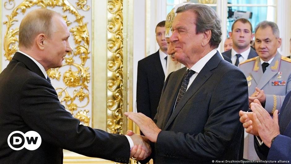 El excanciller de Alemania Gerhard Schröder se incorporará al directorio de Gazprom