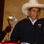 Presidente peruano llama a activar Carta Democrática de la OEA