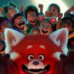 Turning Red Featurette destaca la historia universal de Pixar Film