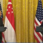 (AMPLIACIÓN) Biden y el líder de Singapur instan a Corea del Norte a entablar un diálogo