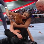 Bianca Belair cortó el cabello de Becky Lynch antes del combate de WWE WrestleMania