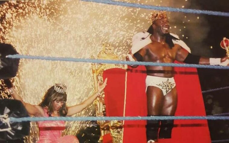 Booker T incorporará a su esposa Sharmell al Salón de la Fama de la WWE