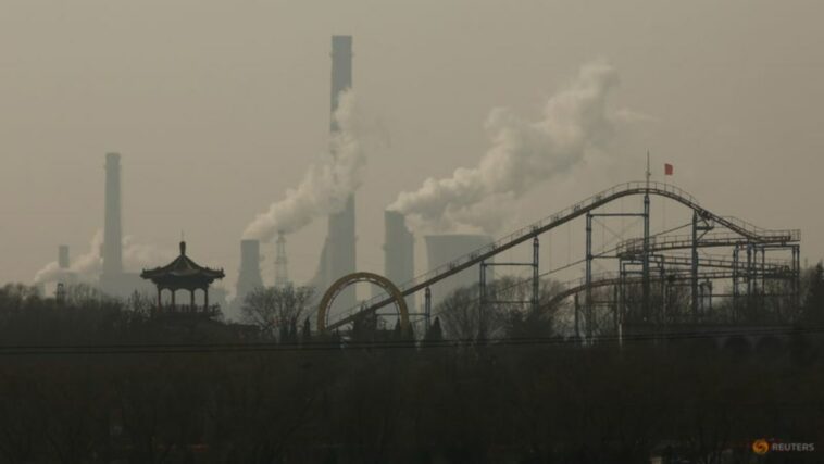 China critica a empresas por falsificar datos de carbono