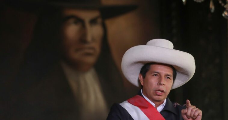 Congreso de Perú vota a favor de debatir juicio político al presidente Castillo
