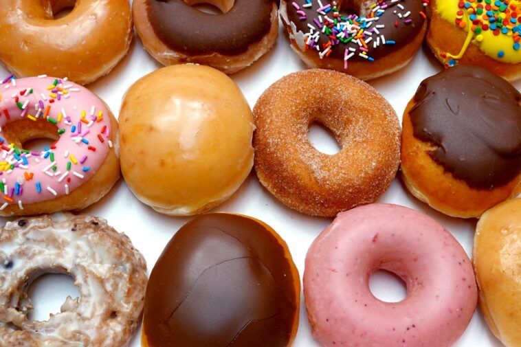 Donuts fuera, salchichas veganas adentro mientras Gran Bretaña come más saludablemente