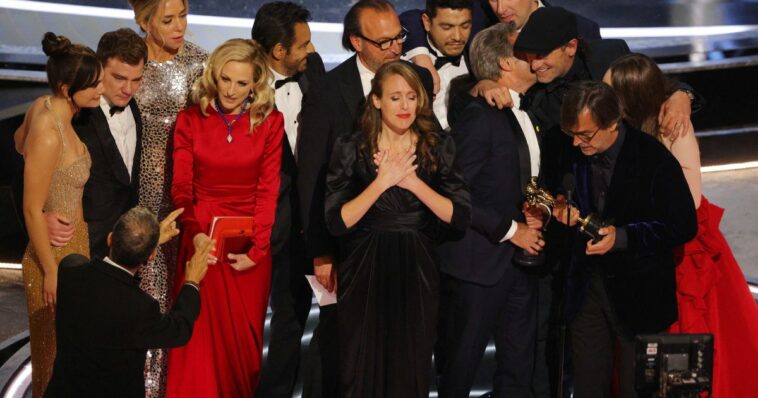 El drama para sordos 'CODA' gana el Oscar a la mejor película