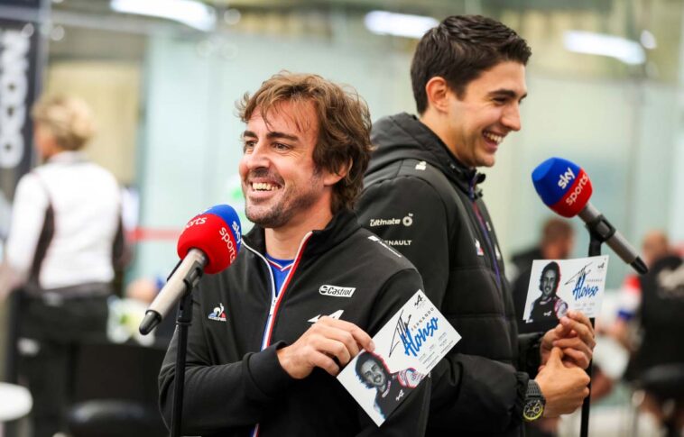 Esteban Ocon dice que él y Fernando Alonso 'se complementan'