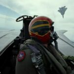Una breve escena del tráiler recién lanzado de Top Gun: Maverick muestra a Bradley 'Rooster' Bradshaw en un F-14 Tomcat de la Fuerza Aérea de los EE. UU. mientras un SU-57 ruso pasa volando.
