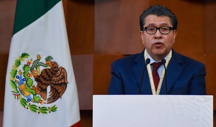 Líder del Senado de México exige préstamos bancarios más baratos para una recuperación económica