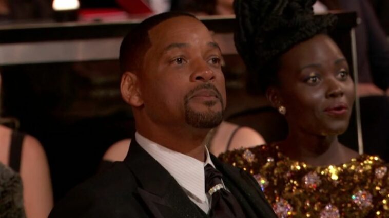 Will Smith se disculpa formalmente con Chris Rock por abofetearlo en los Oscar