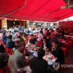 (AMPLIACIÓN) Corea del Sur informa 76.787 nuevos casos en medio de la desaceleración de la onda omicron