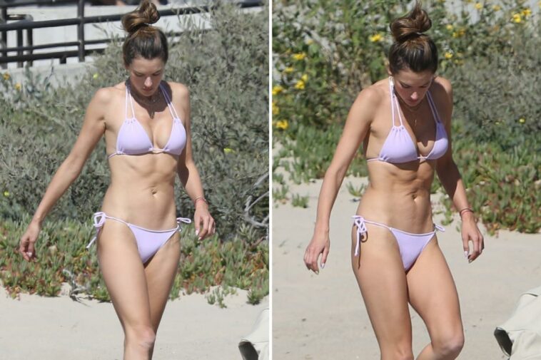 Alessandra Ambrosio chisporrotea en bikini antes de su 41 cumpleaños