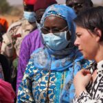 Baerbock de Alemania insta a acelerar la ayuda "para evitar la crisis del hambre" en Níger