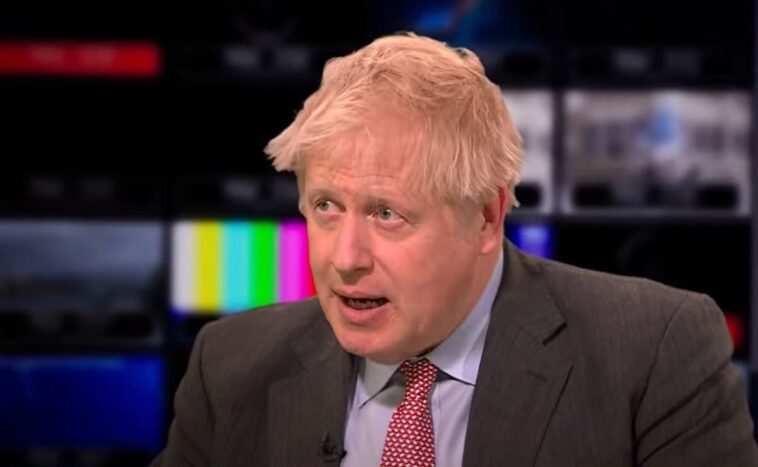 Boris Johnson dice que no espera que Putin considere armas nucleares si Rusia sufre más pérdidas en Ucrania