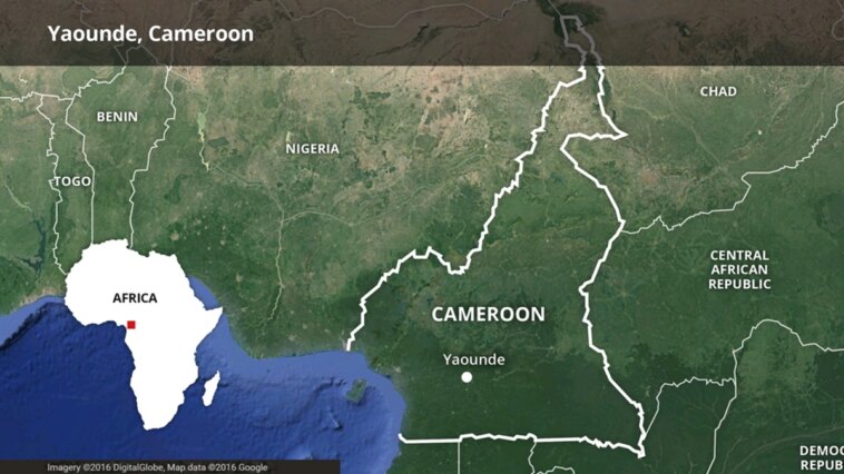 Civiles de Camerún entierran a combatientes en fosas comunes después de redadas militares