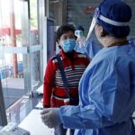 El enfoque de Shanghái cambia a la vacunación de los ancianos a medida que disminuyen los nuevos casos