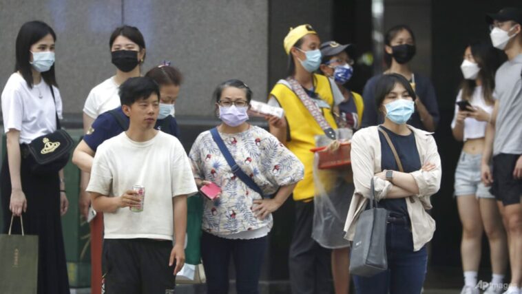 Los casos diarios de Taiwán superan los 10.000 después del cambio de cero COVID