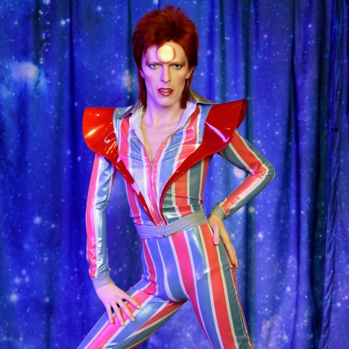 Madame Tussauds London presenta una nueva figura de Bowie para lanzar una nueva Music Festival Experience