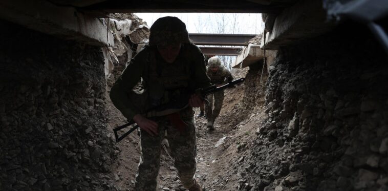 Pasando a la clandestinidad: los combatientes subterráneos de Ucrania destacan el beneficio, y la larga historia, de los túneles en la guerra.