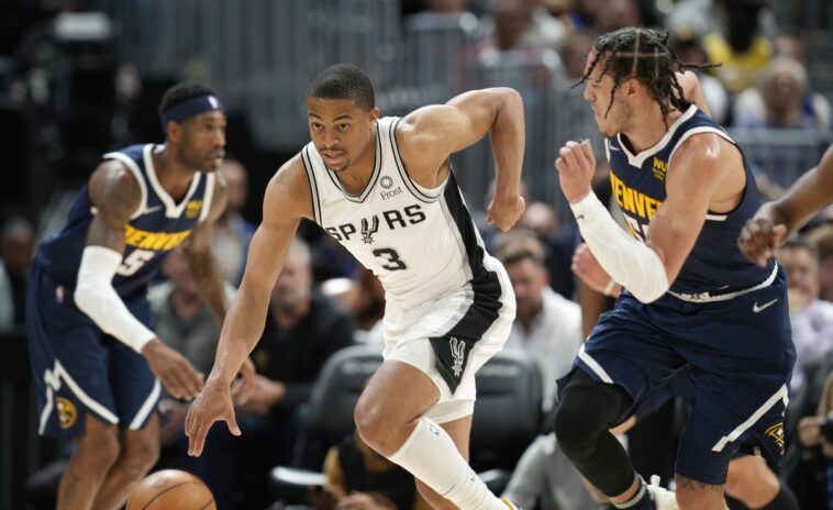San Antonio Spurs asegura lugar de play-in sobre Lakers