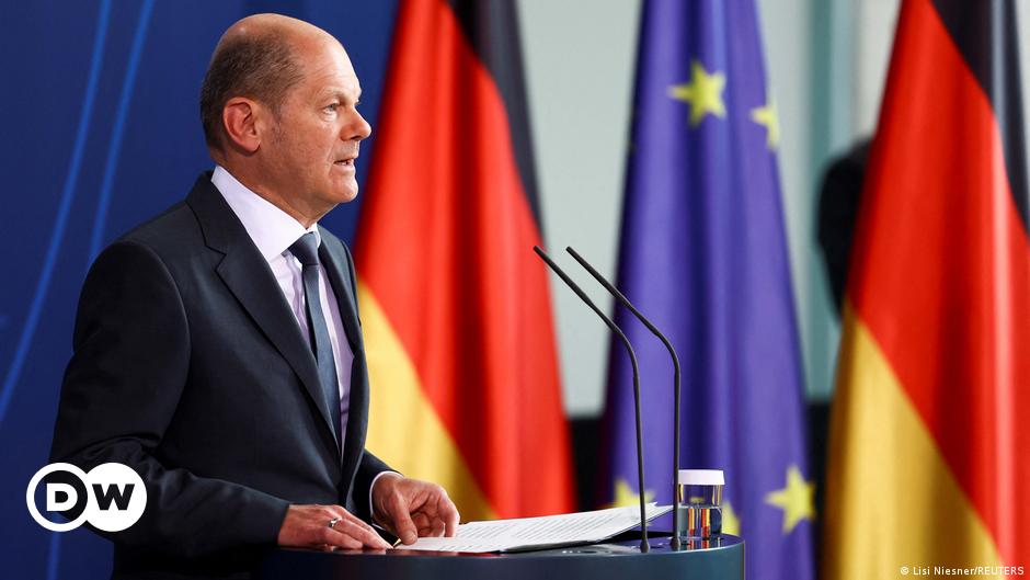 Germany’s Scholz Seeks to Cure Criticism of Delivery of Heavy Weapons to Ukraine