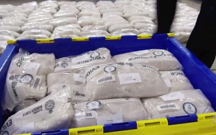 Trío británico arrestado en supuesta red de contrabando de hielo de $ 28 millones