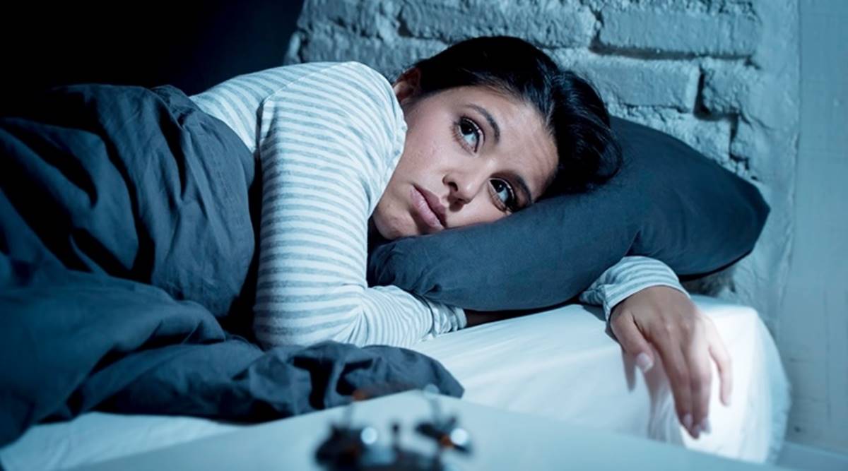 sleep cycle, circadian rhythm, phone screens sleep disprder circadian rhythm, cell reports sleep circadian rhythm phone screen, melatonin, light from phone unhealthy, phone unhealthy, indian express, indian express news