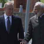 ¿Quiere saber por qué India ha sido blanda con Rusia?  Echa un vistazo a sus lazos militares, diplomáticos y energéticos.