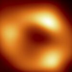 Astrónomos capturan primera imagen del enorme agujero negro de la Vía Láctea