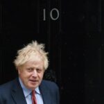 Boris Johnson bajo presión por las 'mentiras' del partido de encierro