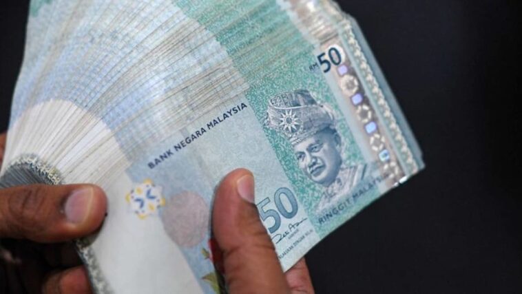 CNA explica: ¿Por qué el ringgit es tan débil y qué significa para la economía de Malasia?