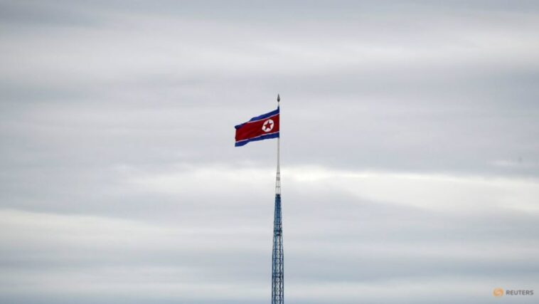 Corea del Norte dispara probable misil balístico lanzado desde submarino: Ejército de Corea del Sur