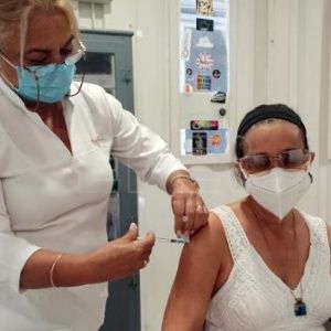 Cuba es líder mundial en vacunación contra la COVID-19