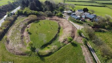 Descubrimiento: se ha descubierto un misterioso círculo de piedra en el centro de un sitio ritual prehistórico cerca de Bodmin en Cornualles